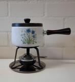 Vintage Fonduepan met Bloemenmotief

Charmante vintage pan, Witgoed en Apparatuur, Fonduesets, Ophalen of Verzenden, Brander, Fonduepan