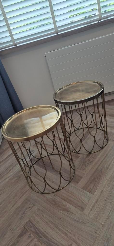 Bijzettafeltjes of nachtkastjes, *messing*goudkleurig*, Huis en Inrichting, Tafels | Bijzettafels, Metaal of Aluminium, Rond, Zo goed als nieuw