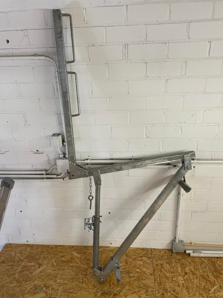 Dakschragen, Ophalen, Zo goed als nieuw, Overige typen, Minder dan 2 meter