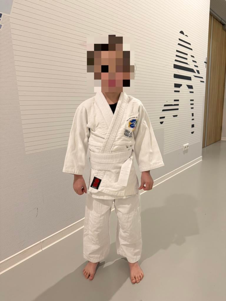 Judopak Essimo maat 120, Ophalen, Gebruikt, Maat XS of kleiner, Judo
