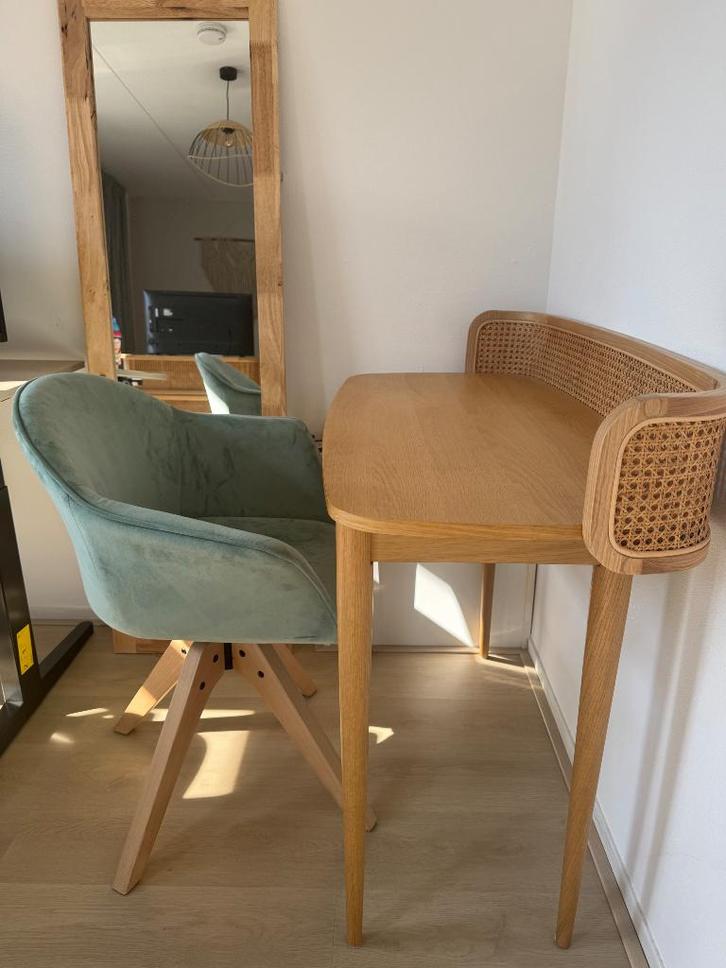 Bureau Spaanse rotan stijl (stoel), Huis en Inrichting, Bureaus, Zo goed als nieuw, Computerbureau, Overige stijlen, Hout, Met lades