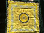 Luxe Atelier Versace stijl- Geel met Barokprint, Ophalen of Verzenden, Zo goed als nieuw, Maat 38/40 (M), Sjaal