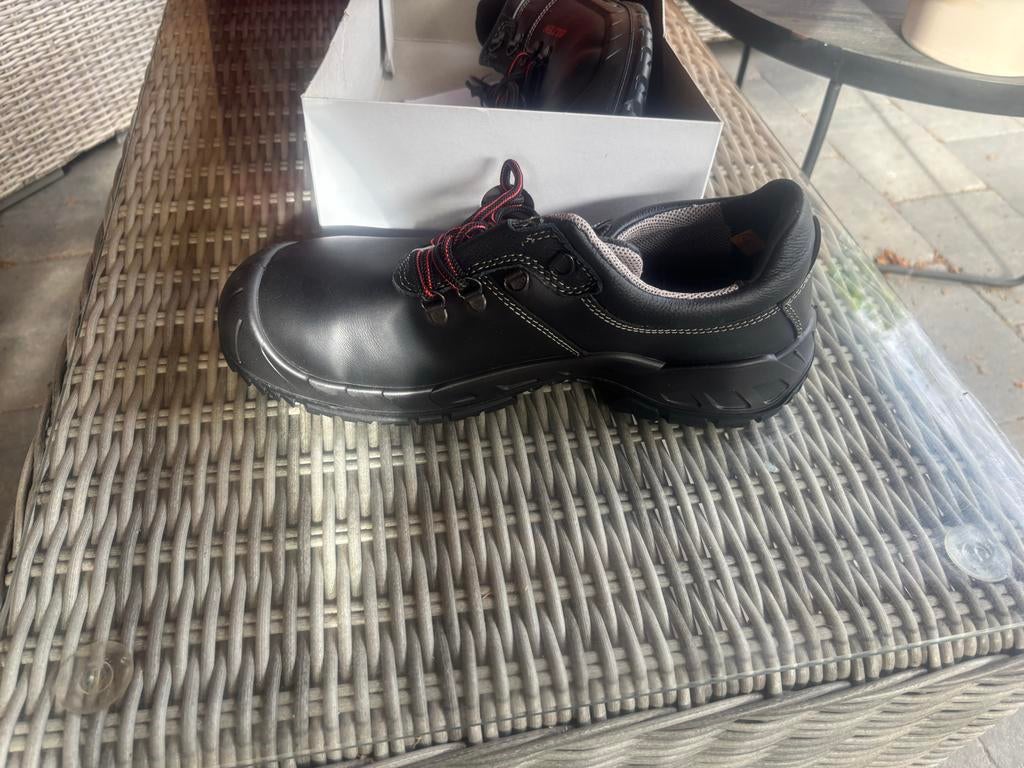 Elten werkschoenen Renzo Low ESD S3 SRC CI, maat 44, nieuw, Tuin en Terras, Werkkleding, Ophalen of Verzenden, Nieuw, Heren, Schoenen
