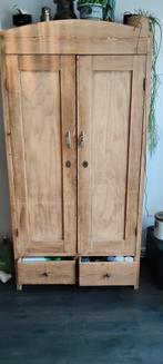 Grenen kast  met twee lades kan als hangkast gebruikt worden, Antiek en Kunst, Antiek | Meubels | Kasten, Ophalen