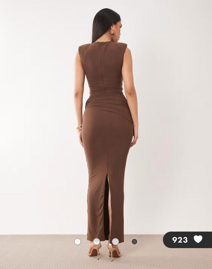 Elegante bruine maxi nachtjurk met split, Kleding | Dames, Jurken, Nieuw, Maat 34 (XS) of kleiner, Bruin, Onder de knie, Ophalen of Verzenden