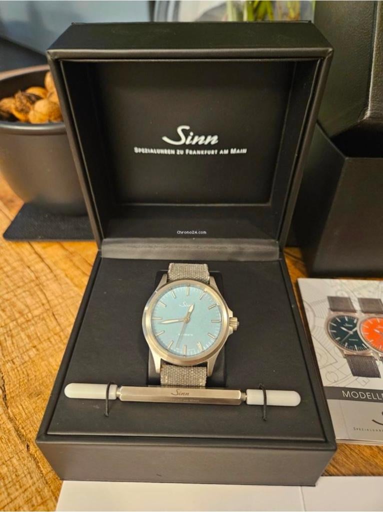 Sinn 556 Aquamarine Blue Limited Edition, Overige merken, Leer, Staal, Polshorloge