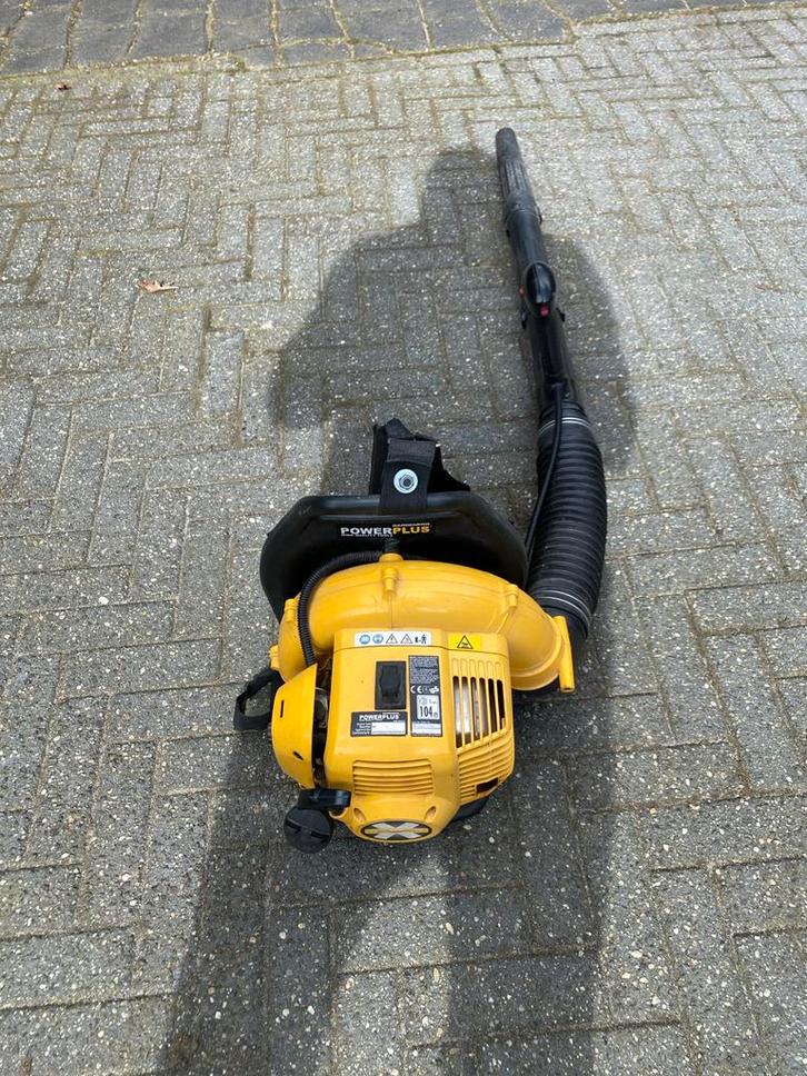 Powerplus Ruggedragen Bladblazer - Goede Staat, Tuin en Terras, Bladblazers, Gebruikt, Ruggedragen, Benzine, Ophalen of Verzenden