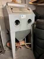 Straalcabine / straalkast met voetbediening, Ophalen, Gebruikt