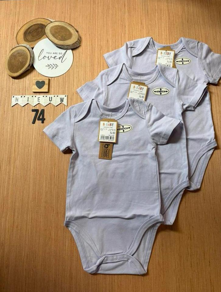 Baby girl 3x lila rompers korte mouw wibra maat 74/80, Ophalen of Verzenden, Nieuw, Meisje, Nacht- of Onderkleding