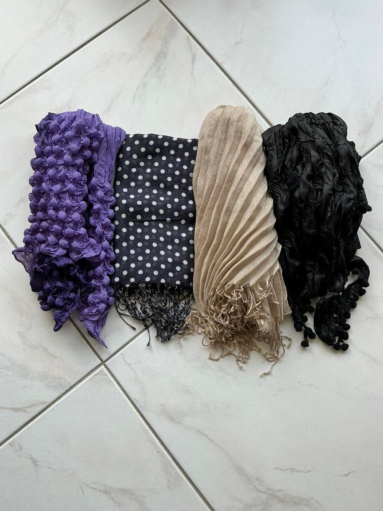 4 SJAALS, Kleding | Dames, Mutsen, Sjaals en Handschoenen, Ophalen of Verzenden, Nieuw, Sjaal