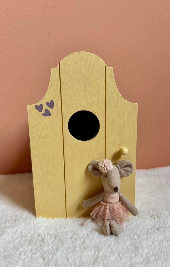 Houten poppenhuisje als muizenhuis, Kinderen en Baby's, Speelgoed | Poppenhuizen, Ophalen of Verzenden, Zo goed als nieuw, Poppenhuis