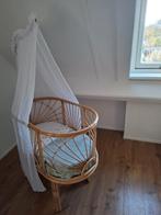 Rotan wieg met hemeltje., Kinderen en Baby's, Ophalen, Gebruikt, Wieg
