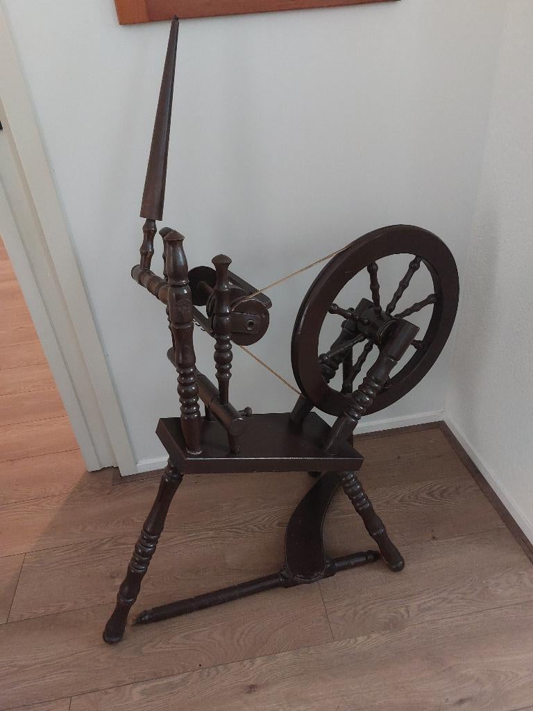 spinnenwiel, Ophalen, Zo goed als nieuw, Spinwol