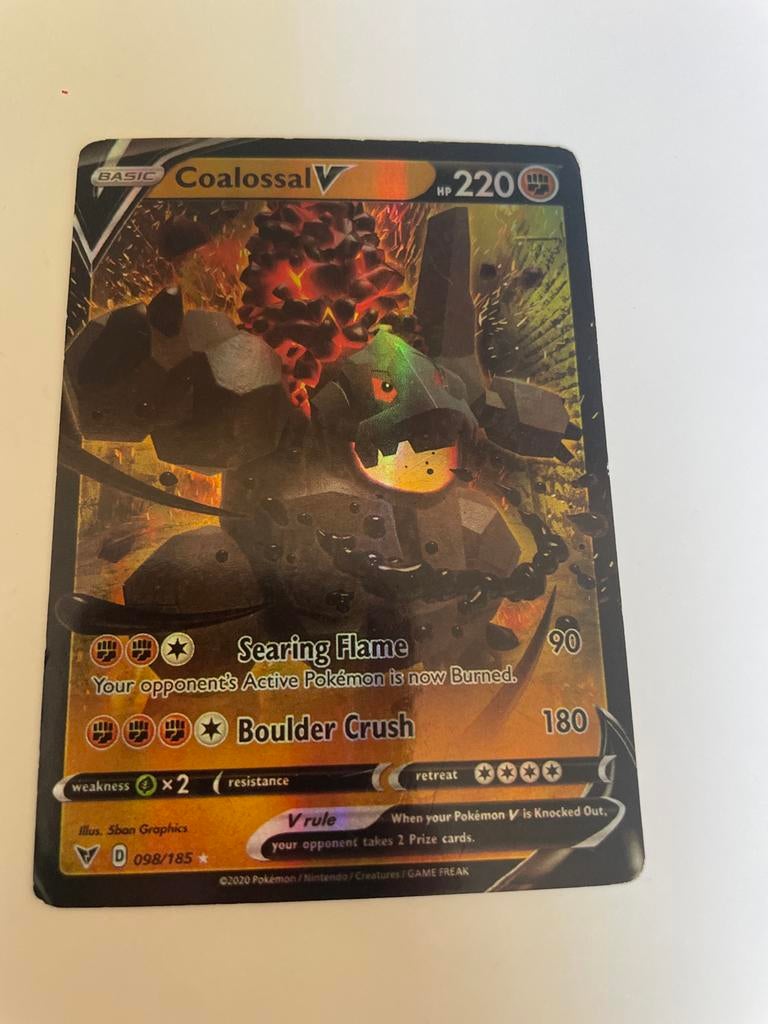 Pokémon kaart Coalossal V 098/185, Ophalen, Gebruikt, Losse kaart, Foil