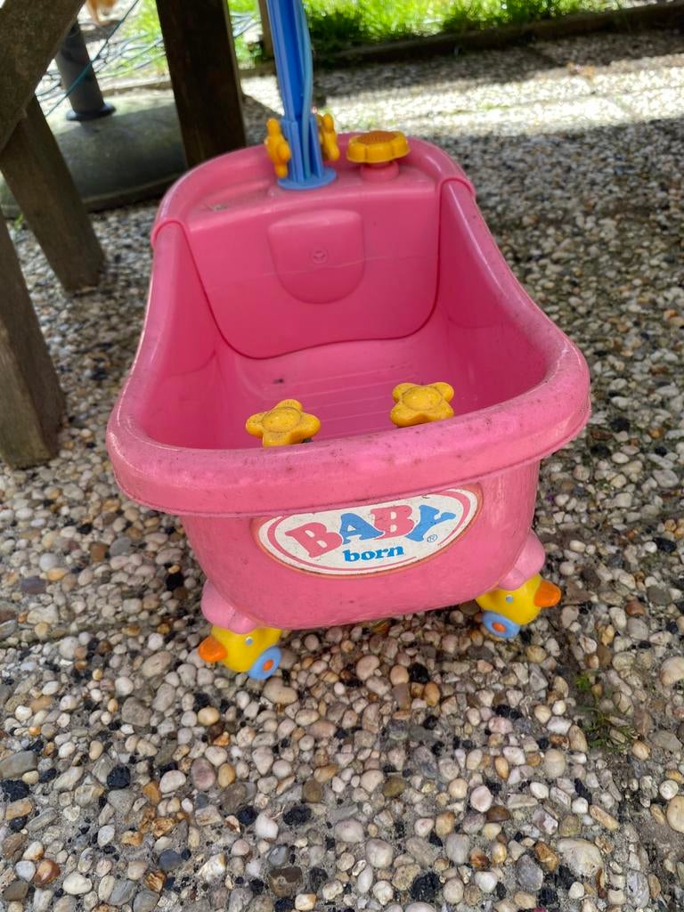 Gratis poppenbadje, Ophalen, Zo goed als nieuw