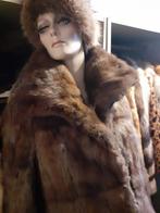 Prachtige zachte bruine korte echte bontjas bont jas maat M, Kleding | Dames, Ophalen of Verzenden, Zo goed als nieuw, Maat 38/40 (M)