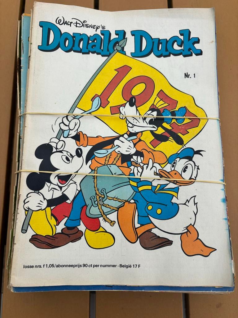 Jaargang donald ducks uit 1977 (compleet), Boeken, Stripboeken, Complete serie of reeks, Ophalen of Verzenden, Gelezen