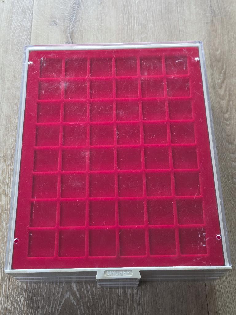 Lindner muntcassette 48 vaks, Ophalen of Verzenden, Verzamelmap