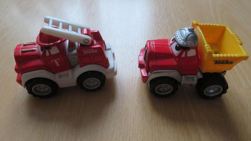 2 Tonka Hasbro auto’s, Ophalen of Verzenden, Gebruikt