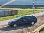 Alfa Romeo 156 Sportwagon 1.8  - LPG - NIEUWE MOTOR, Auto's, Alfa Romeo, Voorwielaandrijving, Beige, Mistlampen, Zwart