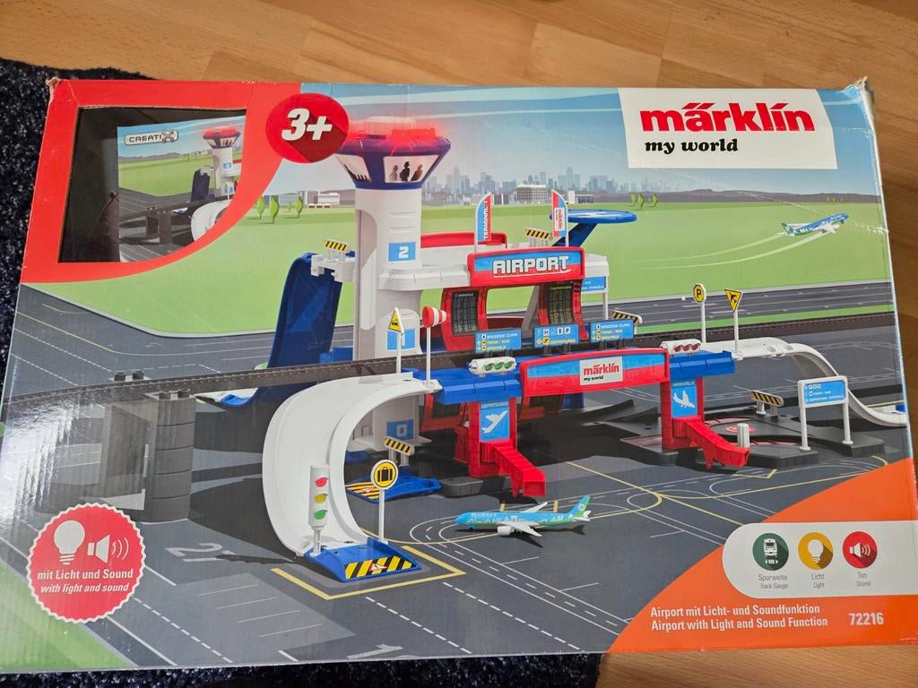 Märklin treinbaan aanvulling - Airport met licht en geluid, Ophalen, Gebruikt