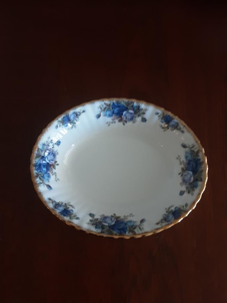 Royal Albert schaal van Moonligt Rose, Ophalen of Verzenden