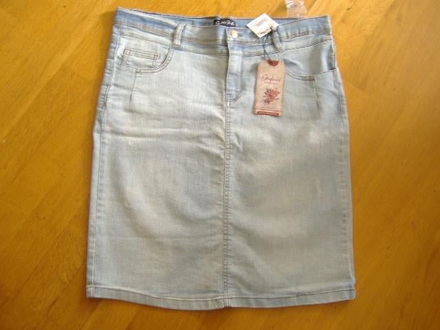 nieuw spijkerrokje maat 42/44 van Gafair, Maat 42/44 (L), Nieuw, Ophalen of Verzenden, Knielengte