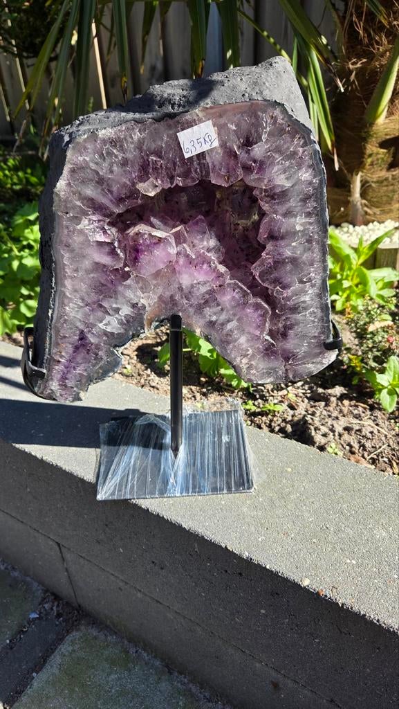 Prachtige Amethist Geode op Standaard - 6,3 kg, Ophalen of Verzenden