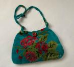 Exclusief fluwelen tasje (merk), Sieraden, Tassen en Uiterlijk, Tassen | Damestassen, Ophalen of Verzenden, Zo goed als nieuw