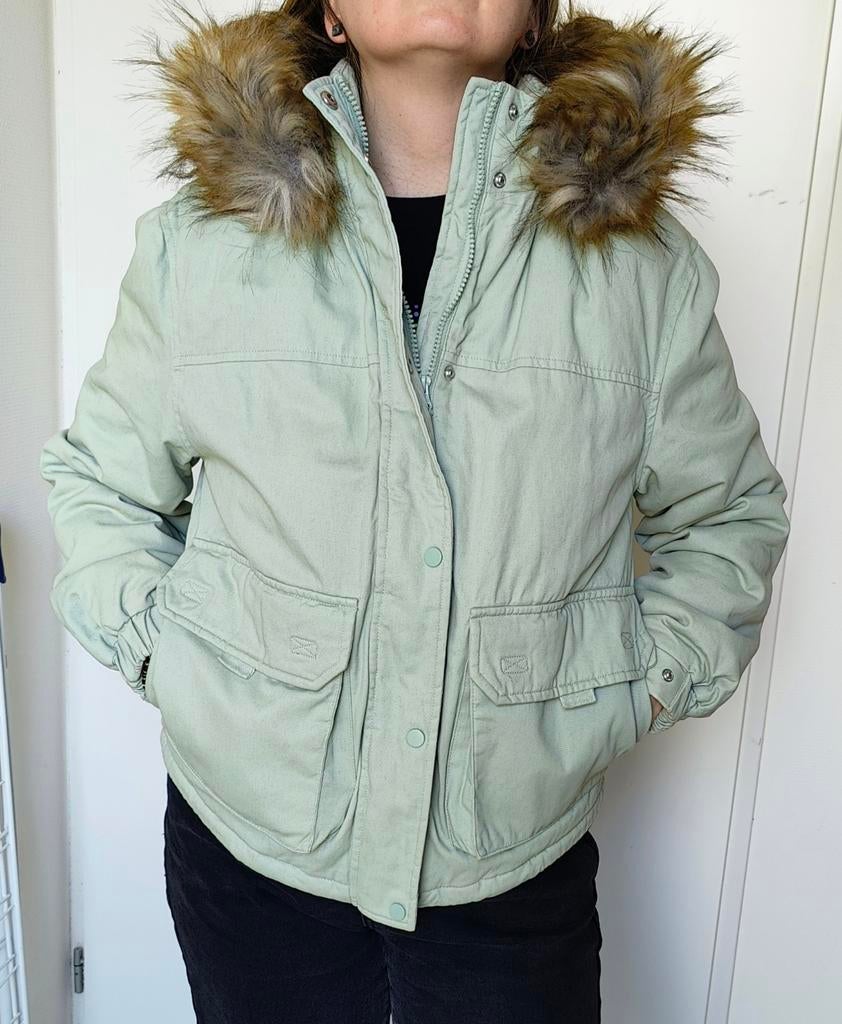Mint color jacket, as good as new, size 36/S. Pickup A-dam, Ophalen of Verzenden, Zo goed als nieuw, Maat 36 (S), Groen