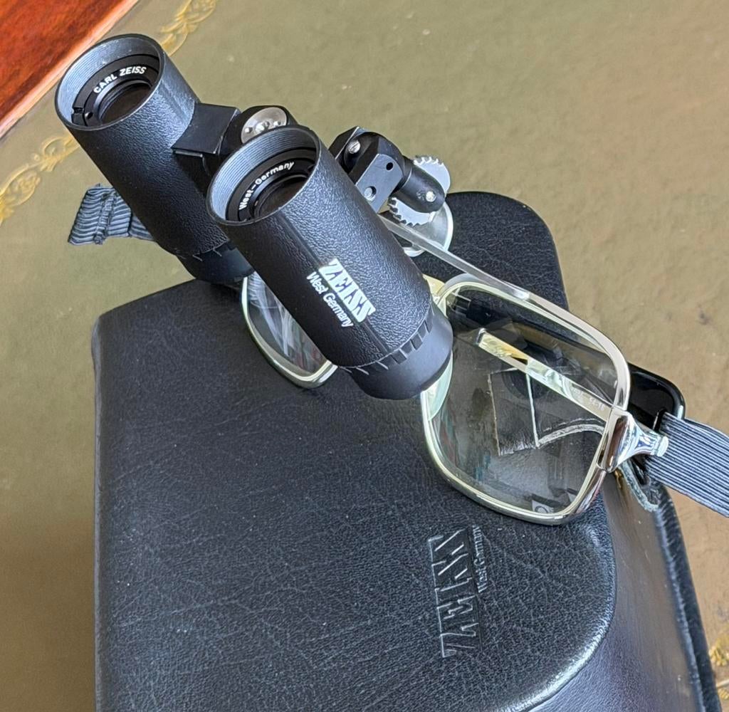 Carl zeiss eyemag pro 4x-450 vergrootglas / telescoop bril, Verzenden, Zo goed als nieuw