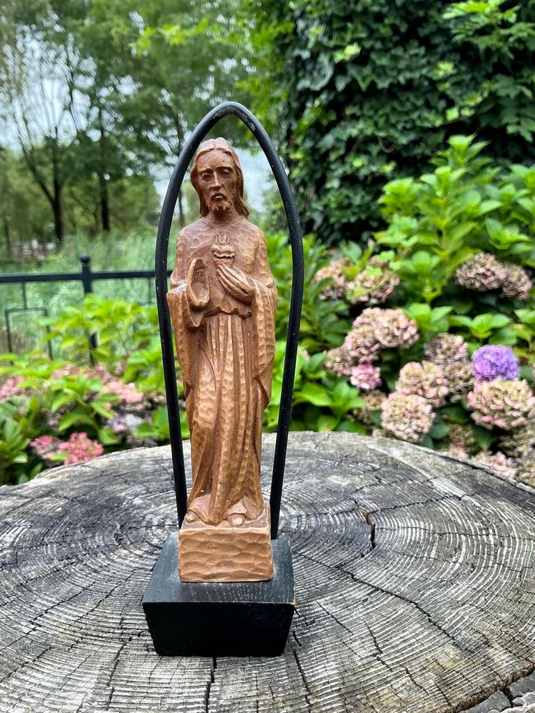 Antiek jezus beeld ❤️ op console, Antiek en Kunst, Antiek | Religie, Ophalen of Verzenden