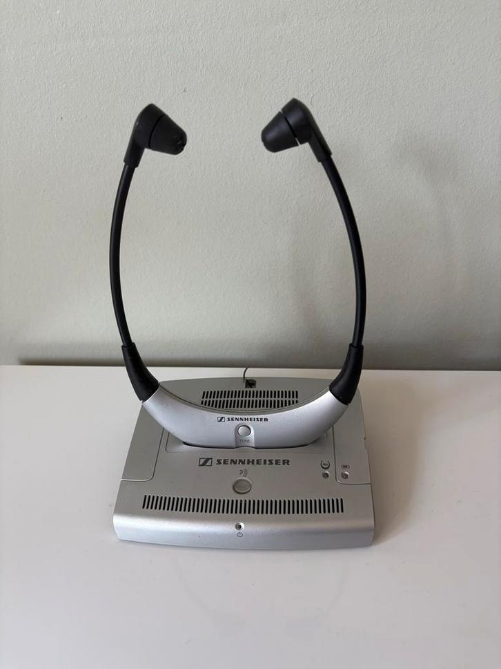 Sennheiser TR4200 draadloze koptelefoon met basisstation, Audio, Tv en Foto, Koptelefoons, Gebruikt, Sennheiser, Draadloos, Ophalen of Verzenden
