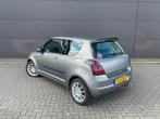 Suzuki Swift 1.3 Keyless/Carplay/LED/SportVelgen/Sensoren/, Auto's, 31 €/maand, Swift, Origineel Nederlands, Handgeschakeld