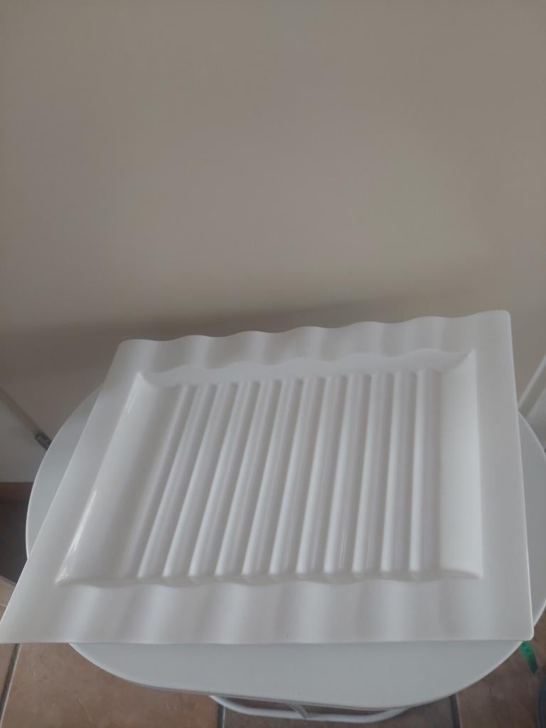 Aspergeschaal Villeroy&Boch, Ophalen of Verzenden, Zo goed als nieuw, Porselein, Bord of Schaal