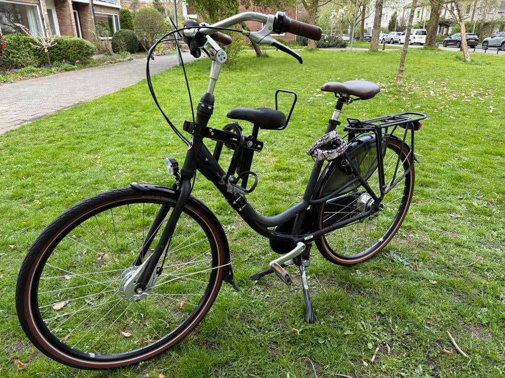 Gazelle Bloom Moederfiets, Liefde nodig, Fietsen en Brommers, Fietsen | Dames | Moederfietsen, Gebruikt, Ophalen of Verzenden
