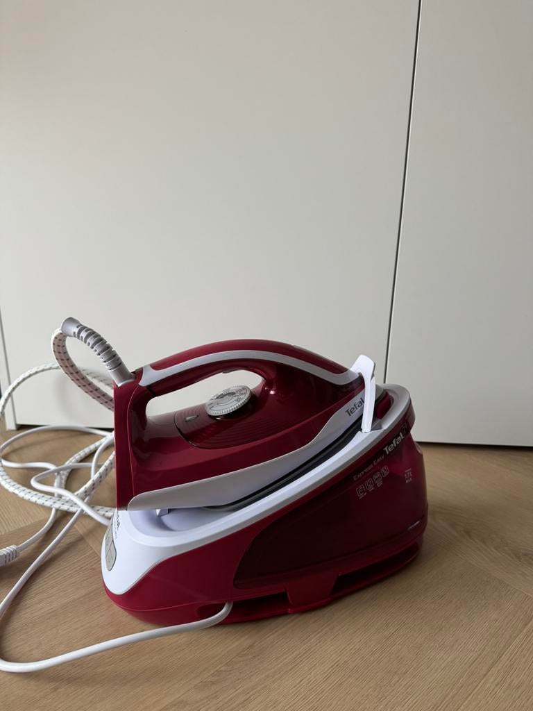 Tefal SV6130 Express Easy Stoomgenerator, Witgoed en Apparatuur, Ophalen of Verzenden, Zo goed als nieuw, Strijkijzer met snoer