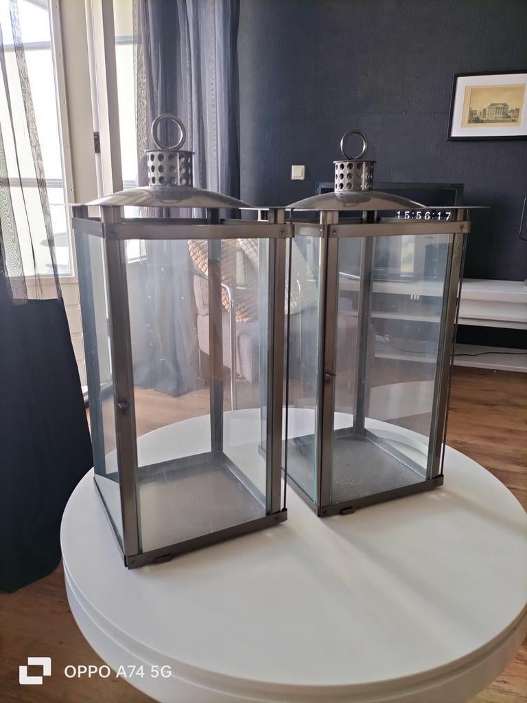 Set van 2 metalen en glazen lantaarns - 40 cm hoog, Ophalen of Verzenden, Zo goed als nieuw