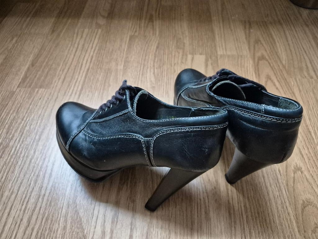 Leren Laceups, Marelbo, Zwart, Ophalen of Verzenden, Schoenen met hoge hakken