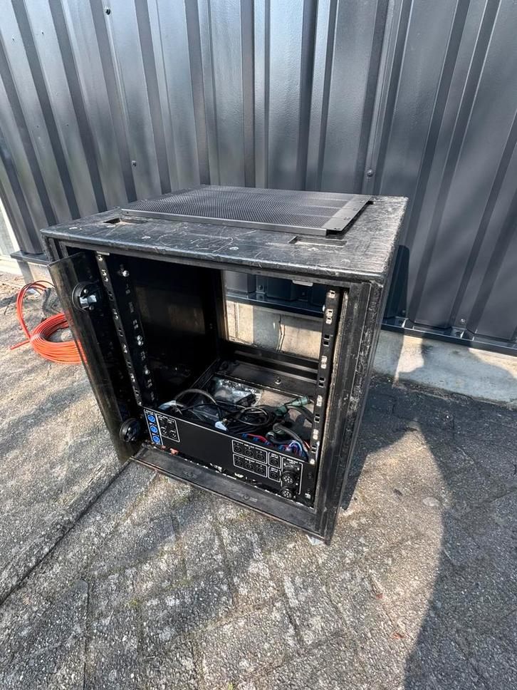 ✅ L-Acoustics Touring Rack LA-RAK | LA48A, Lake (Empty), Audio, Tv en Foto, Professionele Audio-, Tv- en Video-apparatuur, Zo goed als nieuw