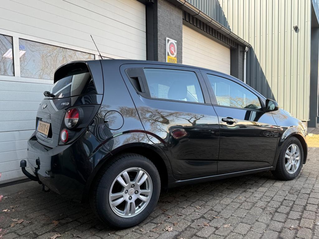 Chevrolet Aveo automaat! 1.4 LT (bj 2011), Automaat, Euro 5, Gebruikt, 4 cilinders
