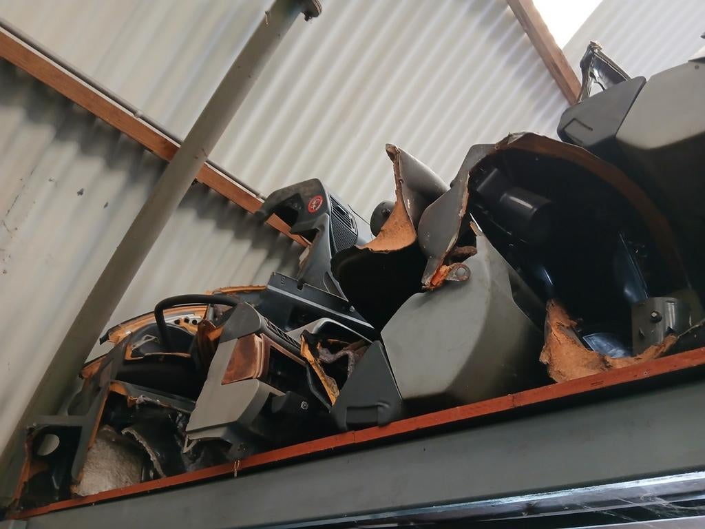 Mercedes interieur, dasboards, middenconsoles, etc, Ophalen of Verzenden