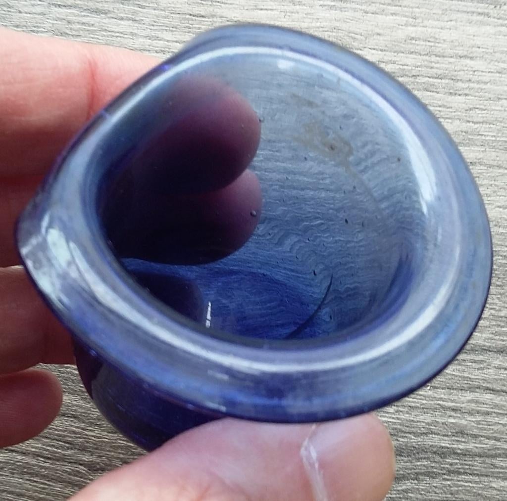 Om 1750-1850 Blauw Glas Vogel Drinkbakje Voerbakje Voederbak, Ophalen of Verzenden