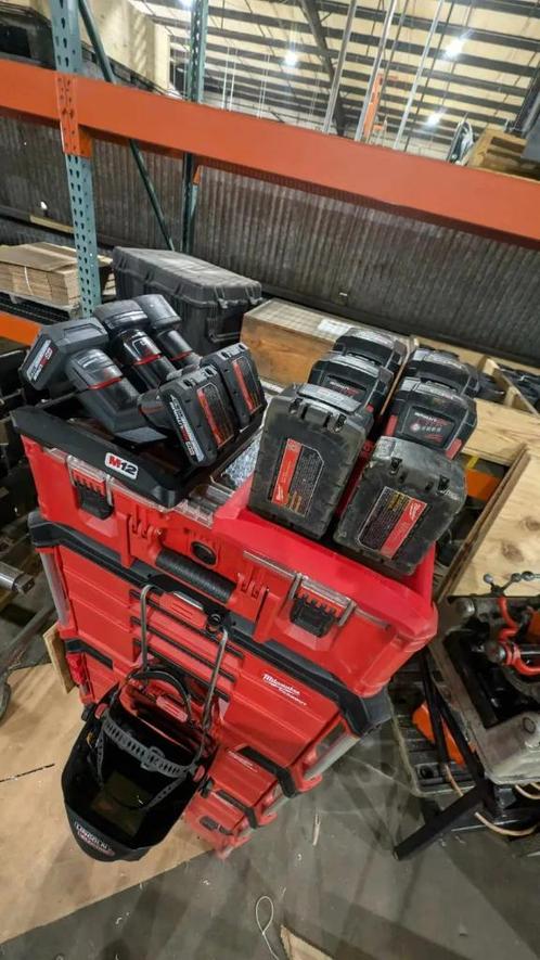 Milwaukee packout M18 Accu Houder, Doe-het-zelf en Verbouw, Gereedschap | Handgereedschap, Nieuw, Ophalen of Verzenden