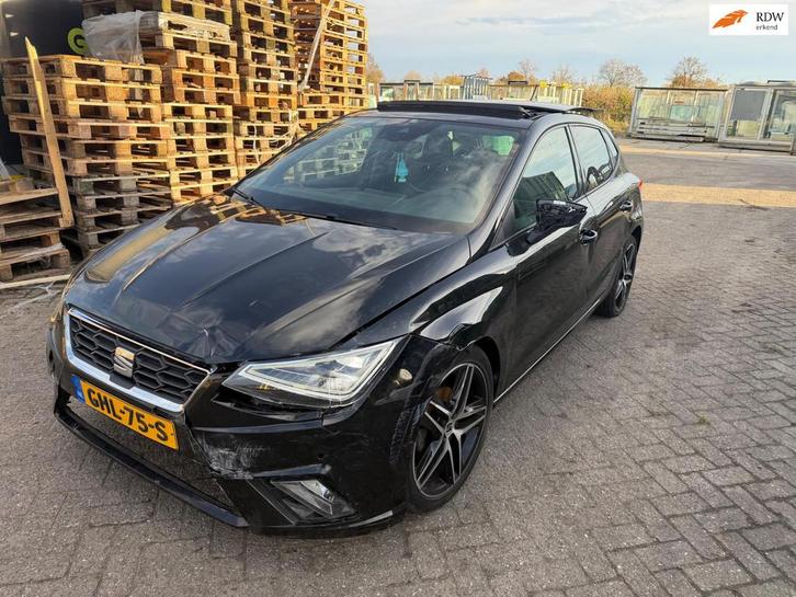Seat IBIZA 1.0 TSI FR PANO AUTOMAAT, Auto diversen, Schadeauto's, Seat, Automaat, Benzine, Hatchback, Zwart