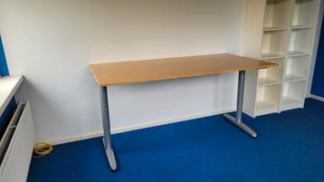 Bureau IKEA Galant - afbeelding 2