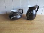 Stippen kan Potterie Driehoek Huizen pareldecor vaas decor, Ophalen, Gebruikt, Zwart, Aardewerk of Porselein