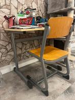Gratis af te halen Kinder tafel en stoel, Ophalen, Gebruikt