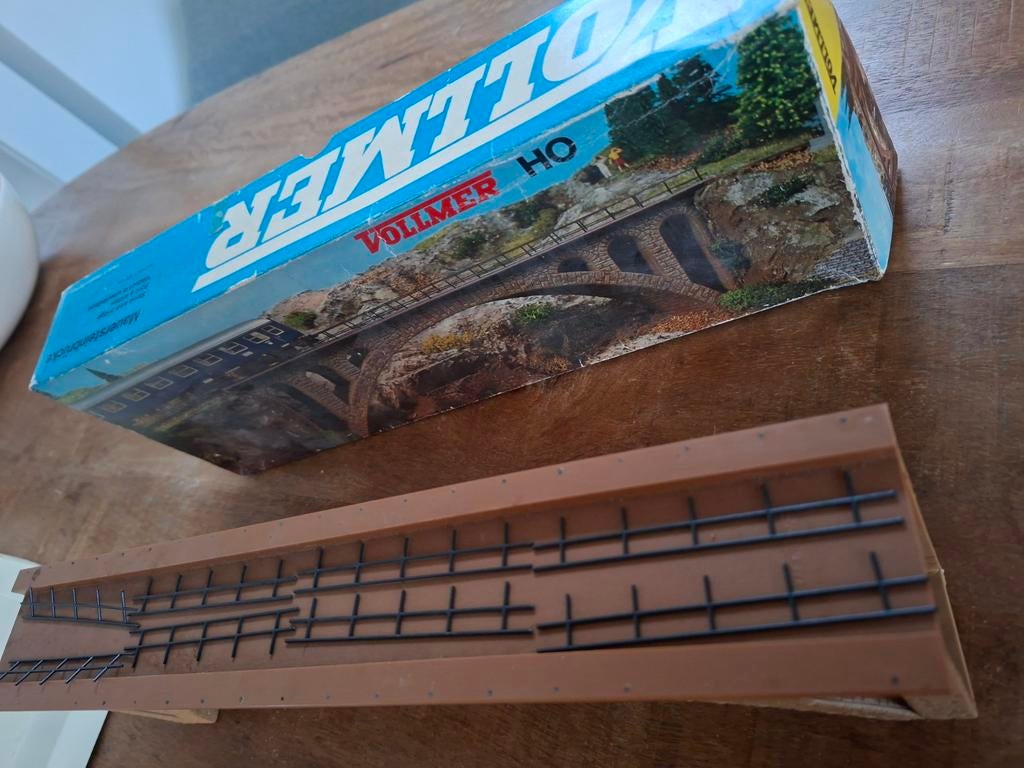 Vollmer H0 viaduct in steen, Hobby en Vrije tijd, Overige merken, Gelijkstroom of Wisselstroom, Brug, Tunnel of Gebouw, Nieuw