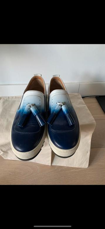 Zgan Ferregamo zomer herenloafers. Mt 43 beschikbaar voor biedingen